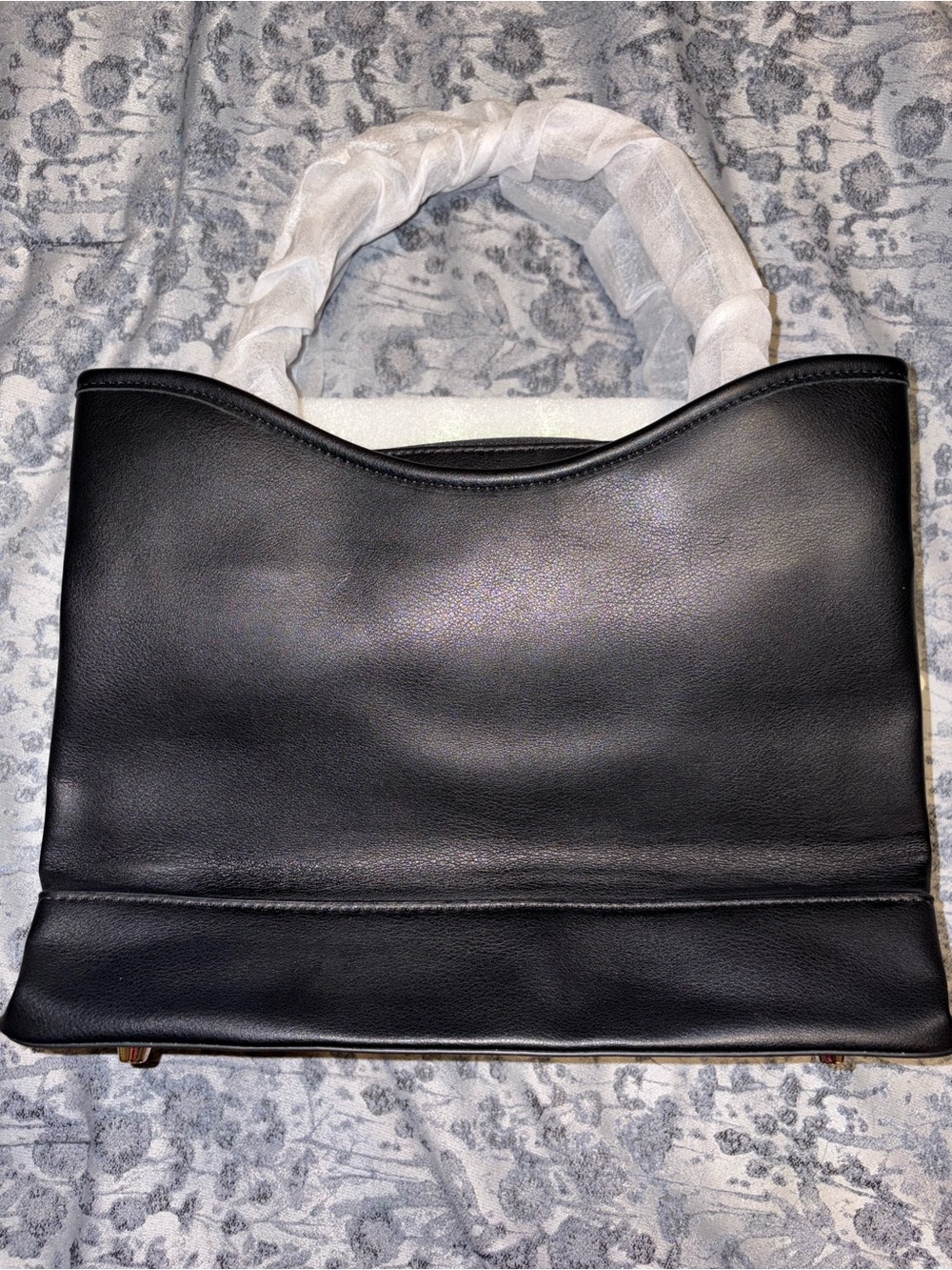 Black Women's Tote Bag with Bow Accent - Brand: Lovelook - Picture 2 of 3